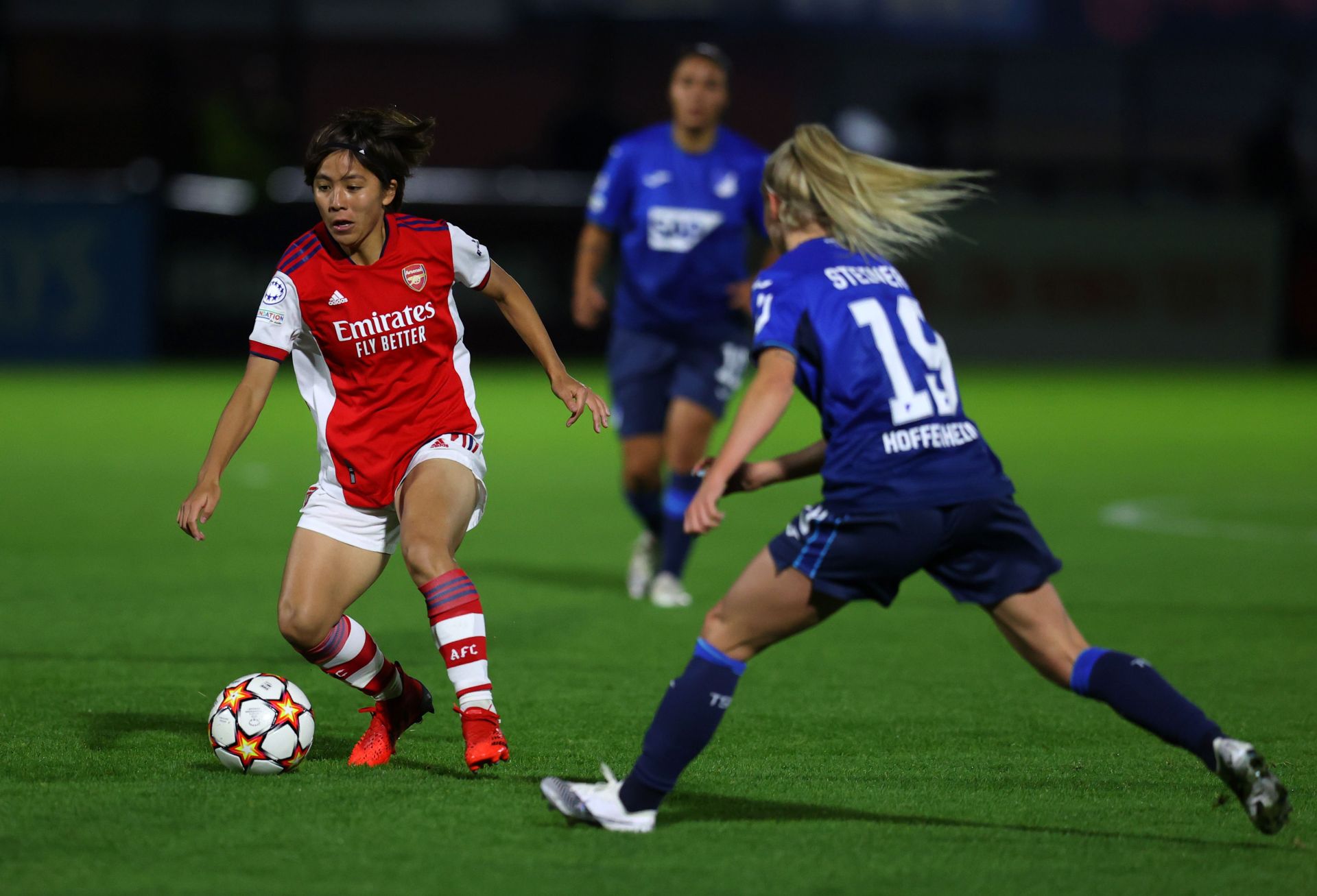 Arsenal S Japanese Stars Light Up Emirates