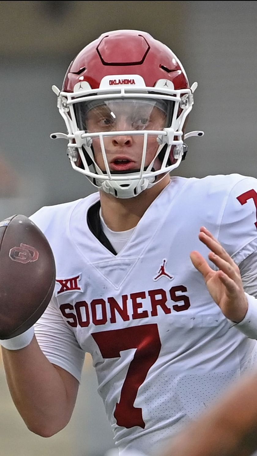 Did Spencer Rattler hint at transfer with Instagram bio change?