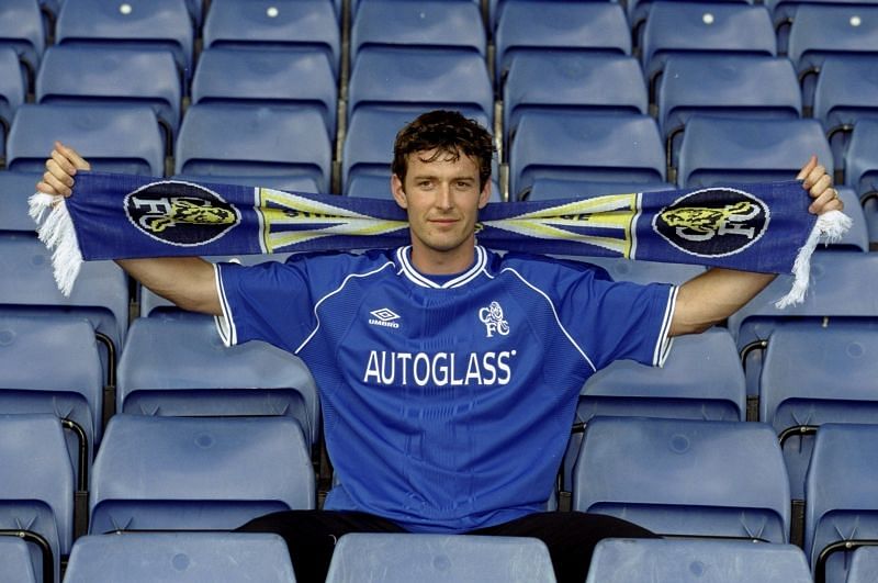 Chris Sutton signed for Chelsea in 1999