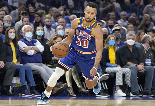 Stephen Curry in action during Los Angeles Clippers v Golden State Warriors