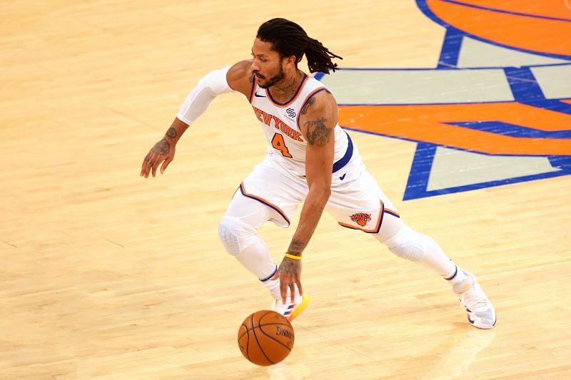 Derrick Rose is expected to start for the New York Knicks in their opening preseason match.