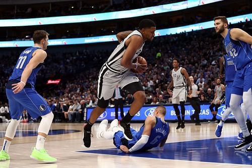 The Dallas Mavericks will host the San Antonio Spurs at American Airlines Center on October 28th, 2021 