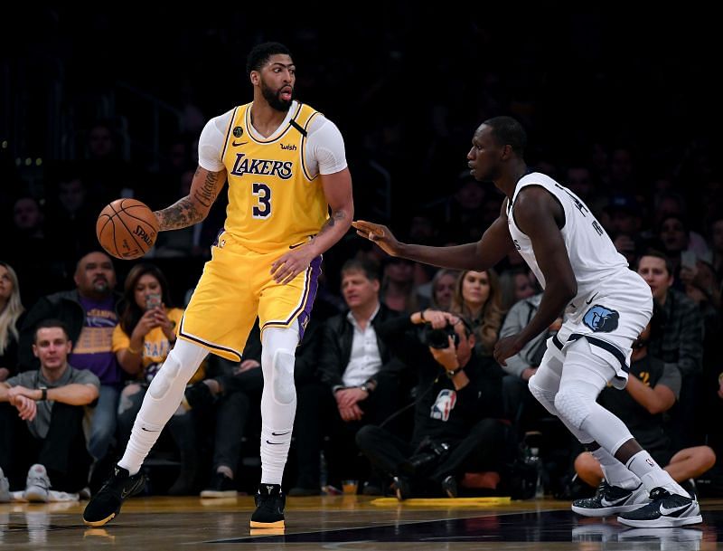 Anthony Davis in action during the Memphis Grizzlies vs LA Lakers game