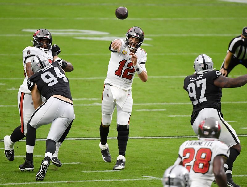 Tampa Bay Buccaneers v Las Vegas Raiders