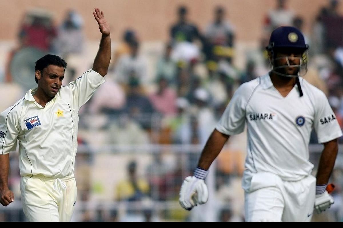 एमएस धोनी ने फैसलाबाद की उस पारी में पाकिस्तान के खिलाफ 148 रनों की बेहतरीन पारी खेली थी (Photo - AFP)
