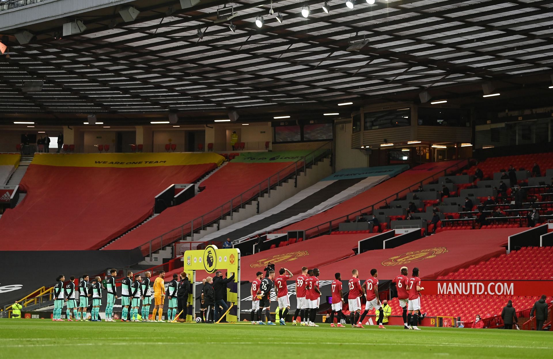 Manchester United v Liverpool - Premier League