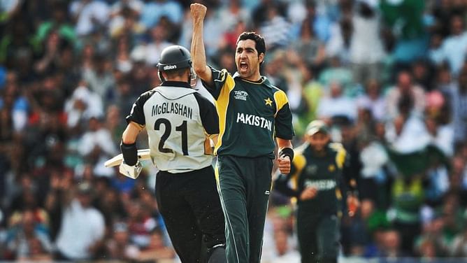 "The players shouldn't take any extra pressure" - Umar Gul on Pakistan facing India and New Zealand in the T20 World Cup