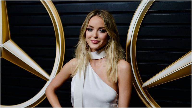 Kaitlynn Carter attends the 2020 Mercedes-Benz Annual Academy Viewing Party at Four Seasons, Los Angeles, at Beverly Hills. (Image via Getty Images)