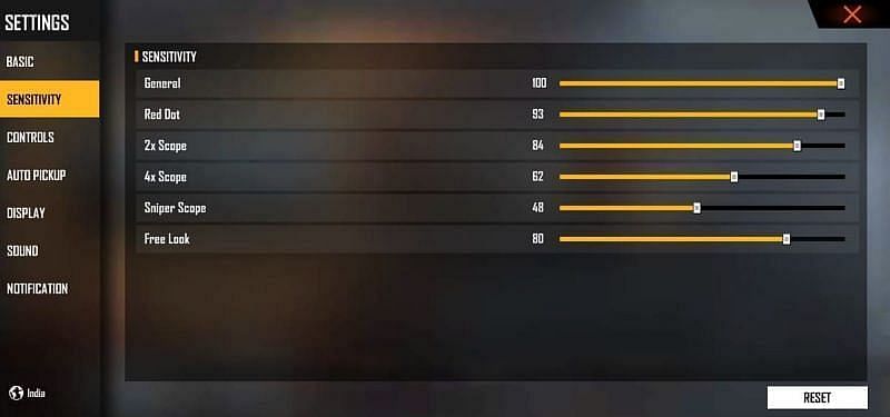 Tweak sensitivity settings (Image via Free Fire)