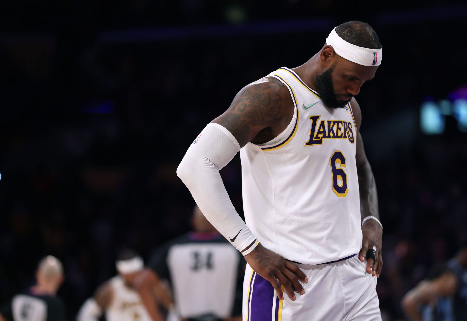 LeBron James of the LA Lakers against the Memphis Grizzlies.