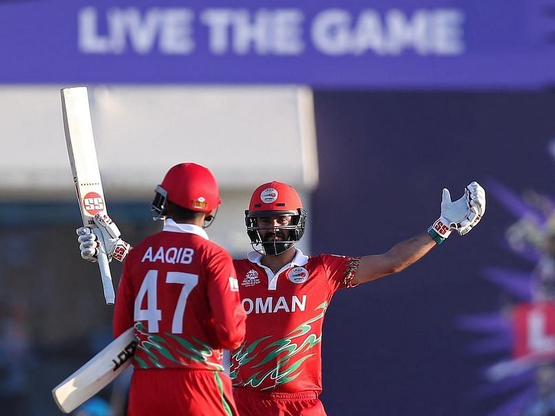 ओमान के ओपनर्स ने शानदार बल्लेबाजी की