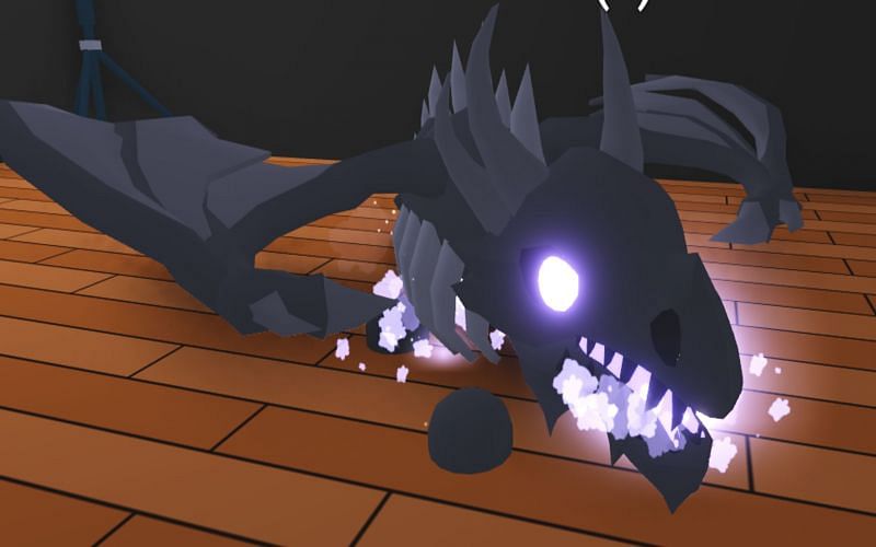 The Shadow Dragon was introduced in Roblox Adopt Me via the Halloween 2019 event. (Image via DreamCraft)