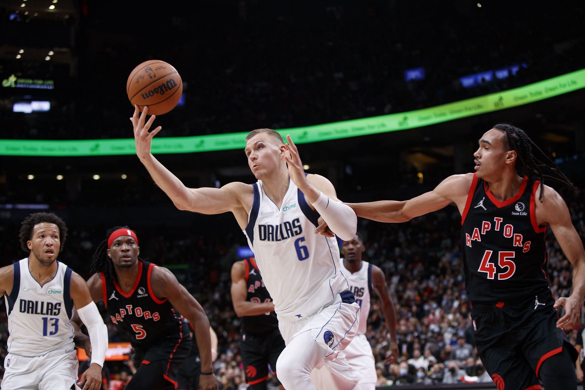 Kristaps Porzingis has missed the last two games for the Dallas Mavericks.