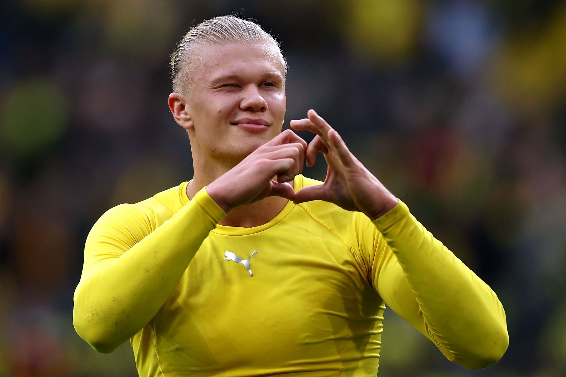 Erling Haaland has already scored 9 goals in six Budnesliga matches