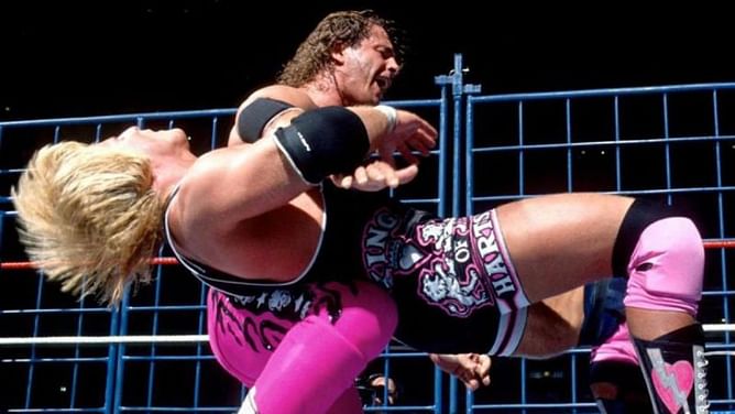 WWE Hall of Famer reacts to Bret Hart vs Owen Hart house show match