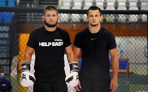 Khabib Nurmagomedov (left) and Usman Nurmagomedov (right)