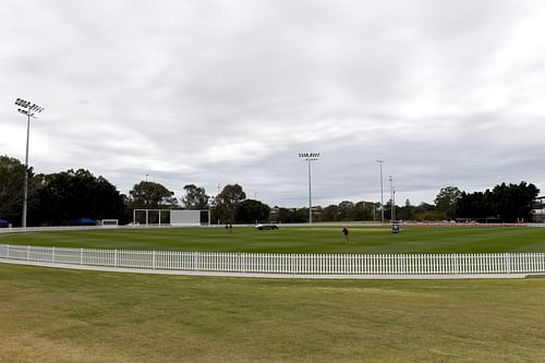 Sheffield Shield - QLD v TAS: Day 1