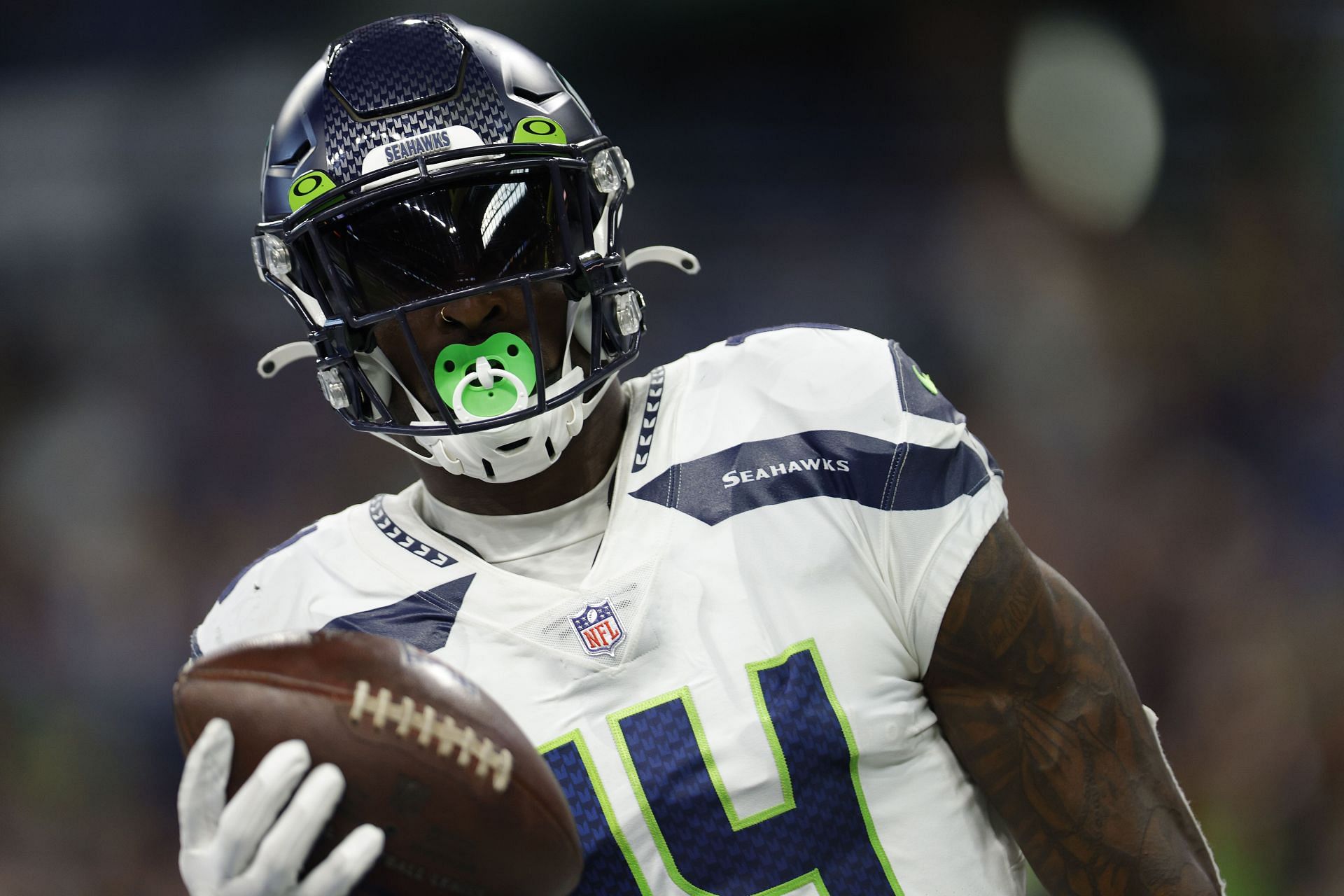 For some Seahawks, playing on Monday Night Football is 'just another football  game'