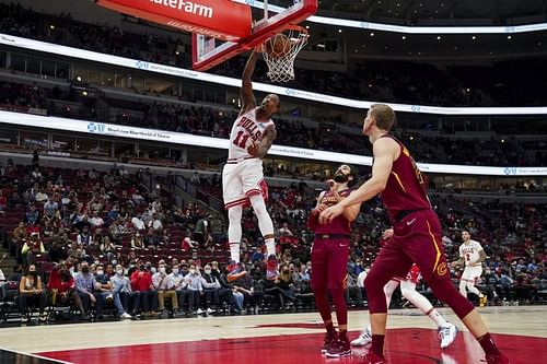 The Cleveland Cavaliers will host the Chicago Bulls in a preseason game on Sunday [Source: Chicago Tribune]