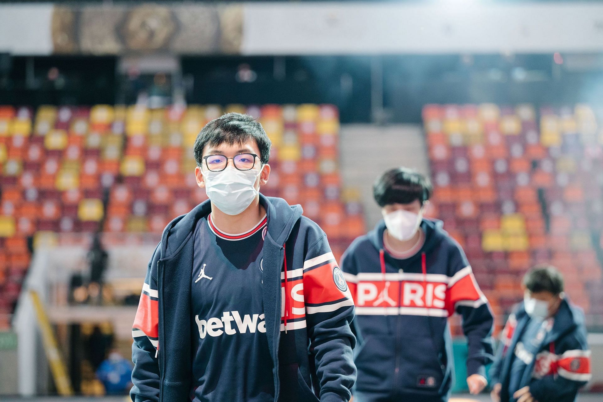 Despite being arguably the strongest TI contenders in all of Chinese Dota 2, PSG.LGD lost the TI 10 grand finals to Team Spirit (Image via dota2ti/Twitter)