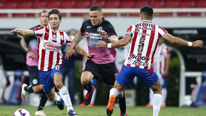 Cruz Azul are looking to make it four wins in a row against Chivas