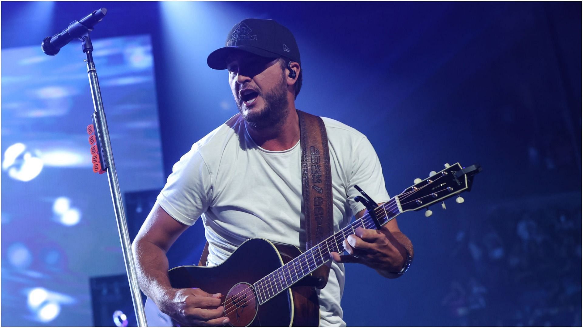 Luke Bryan performs during the Proud To Be Right Here Tour at Bridgestone Arena on July 30, 2021 in Nashville, Tennessee. (Image via Getty Images)