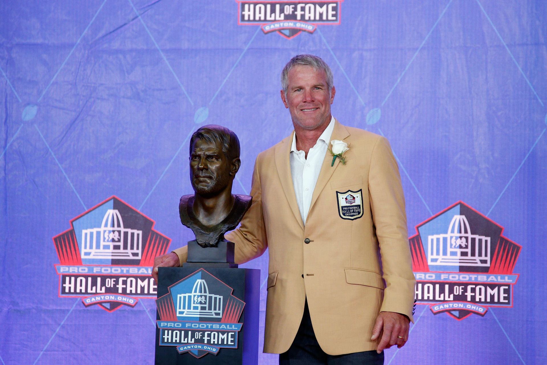 Brett Favre at NFL Hall of Fame Enshrinement