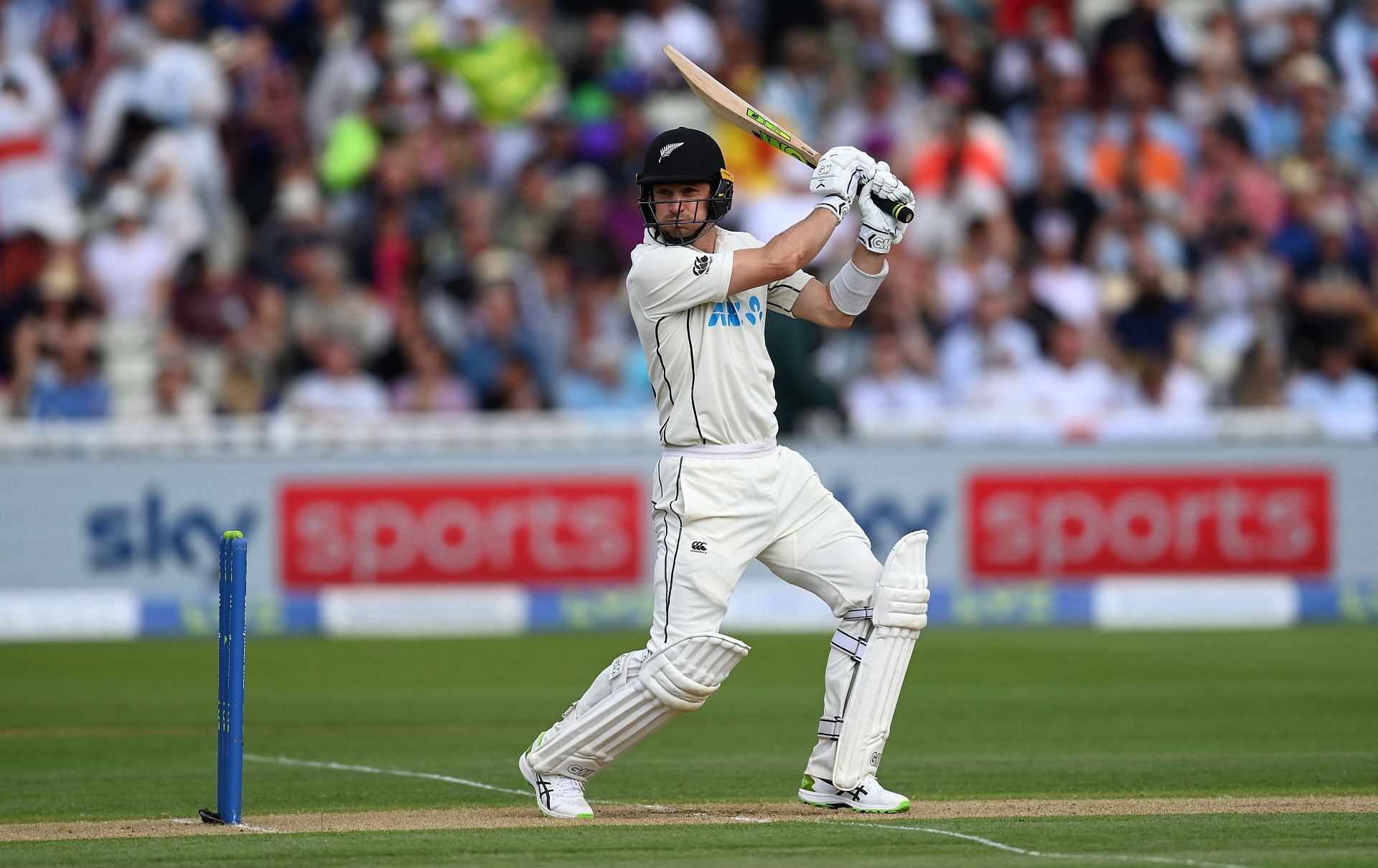 England v New Zealand: Day 2 - Second Test LV= Insurance Test Series
