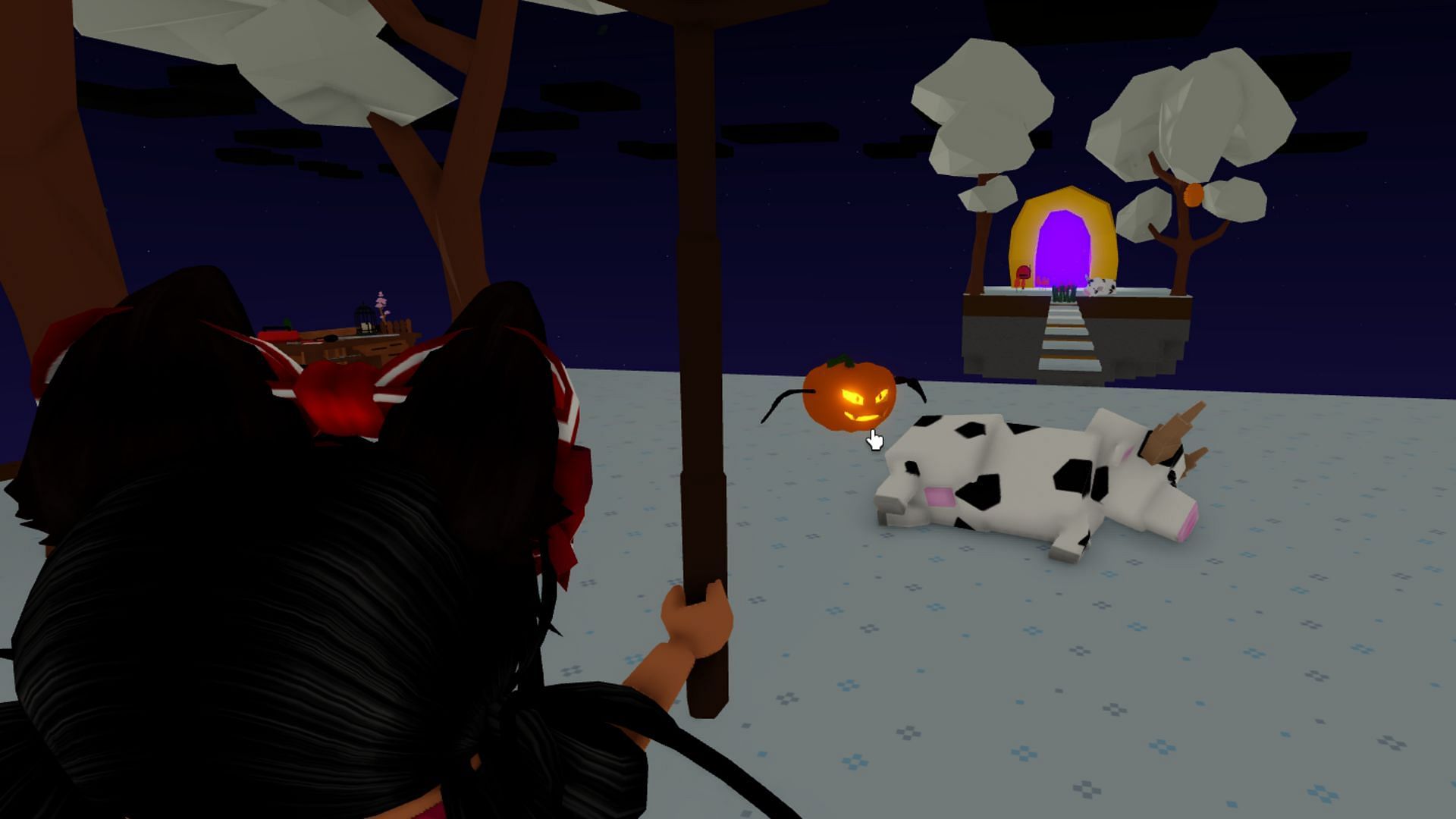 Come nightfall, spooky bats come out (Image via Roblox)