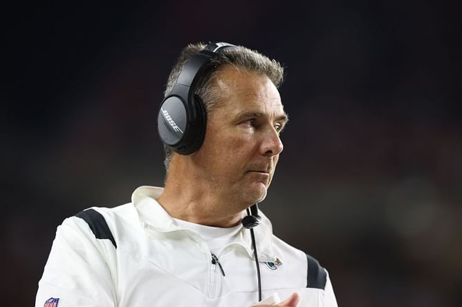 Urban Meyer addresses resignation rumors, questions about marriage after bar video