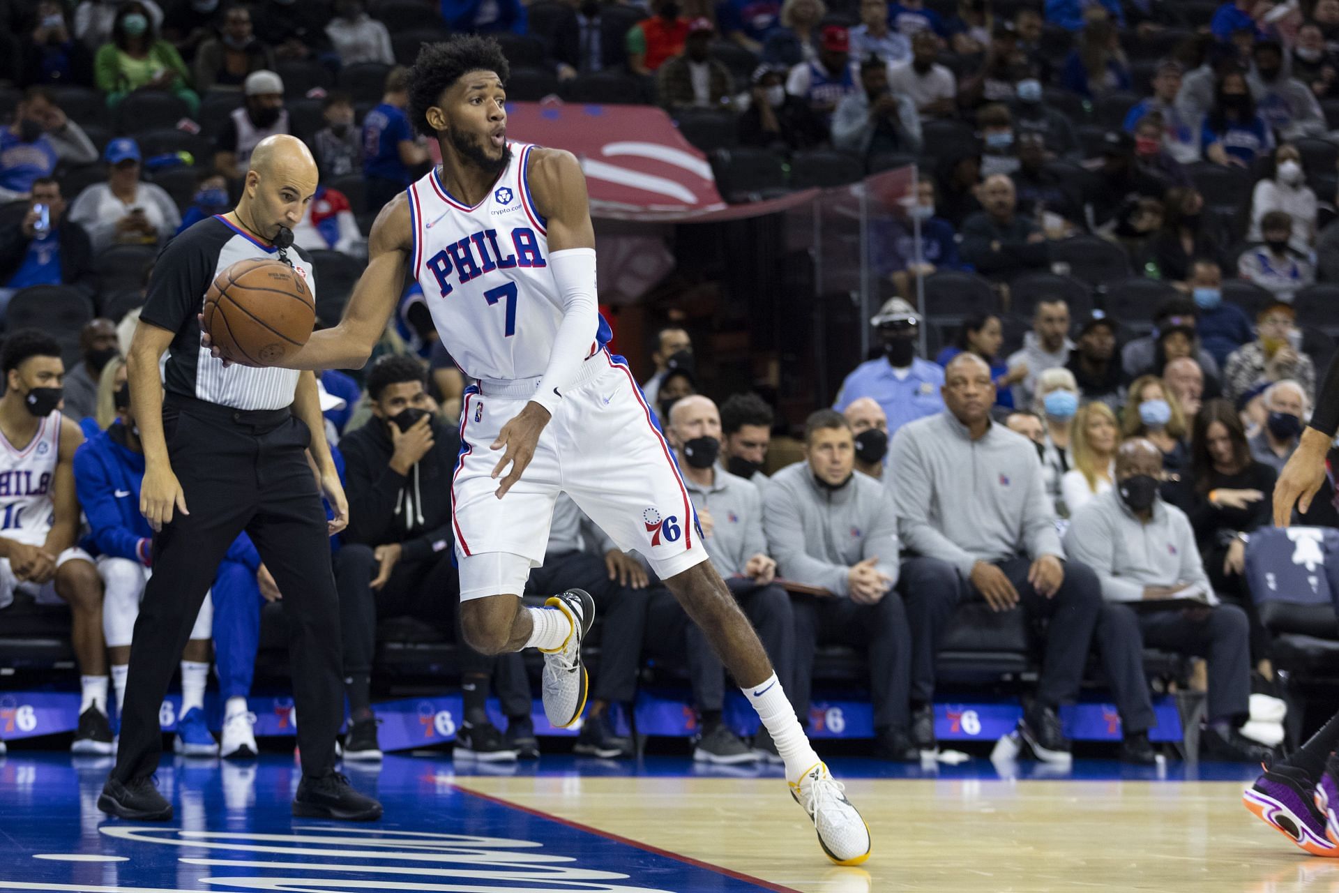 Philadelphia 76ers youngster Isaiah Joe diving for a loose ball