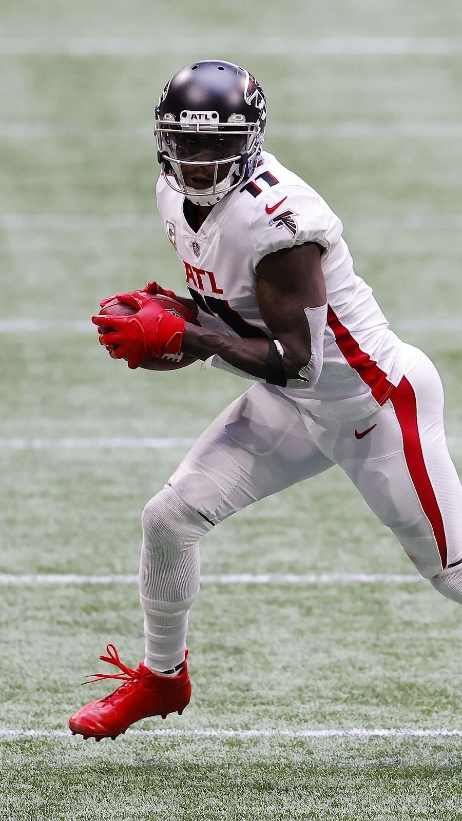 Fantasy start or sit Week 5: A.J. Brown, Julio Jones, Derrick Henry