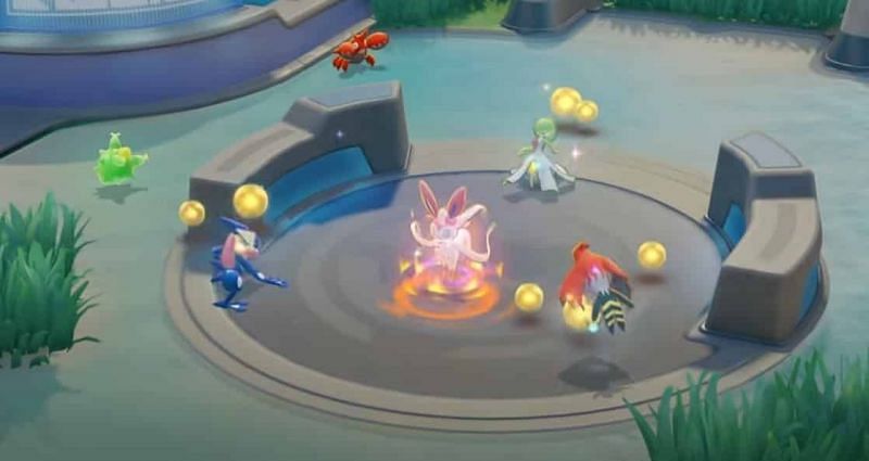 Sylveon in the middle of battle in Pokemon Unite (Image via The Pokemon Company)