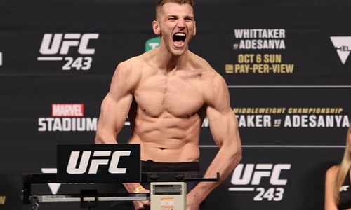 Dan Hooker will face Islam Makhachev at UFC 267