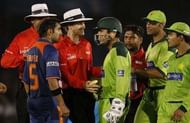 Gautam Gambhir and Kamran Akmal having a heated exchange during the 2010 Asia Cup match.