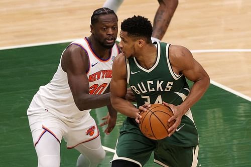 New York Knicks v Milwaukee Bucks