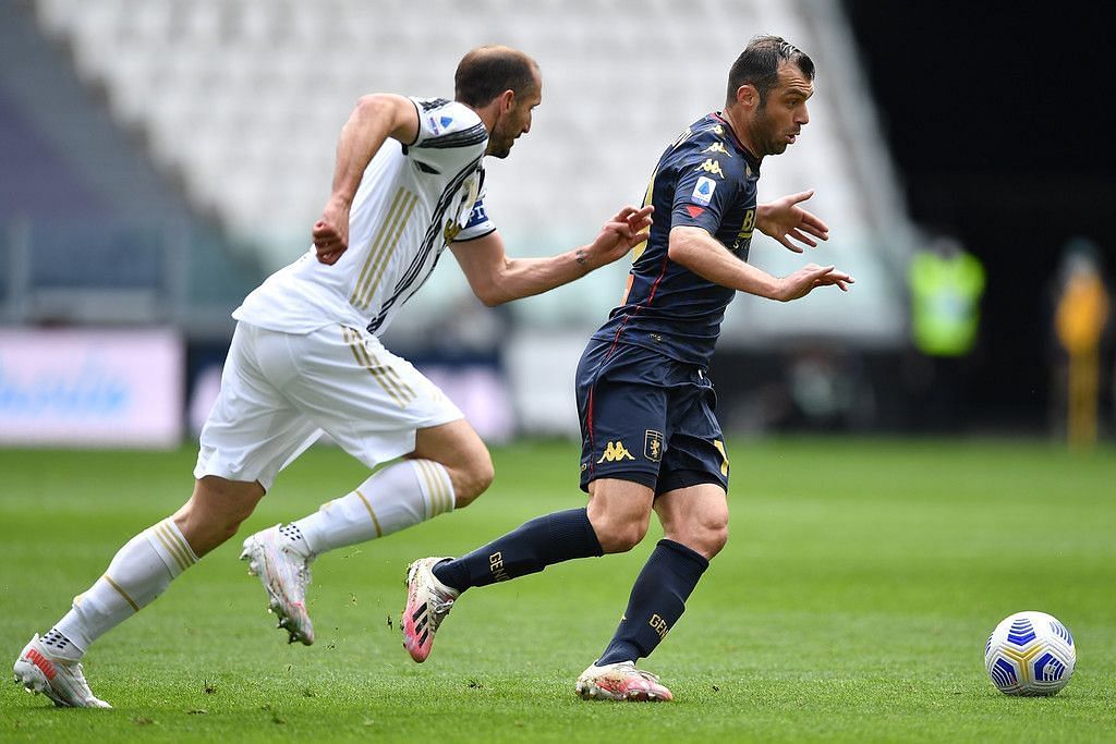 Giorgio Chiellini and Goran Pandev are some of the longest-serving active Serie A players.
