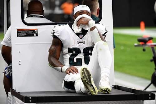 Philadelphia Eagles v Las Vegas Raiders: Miles Sanders suffers injury