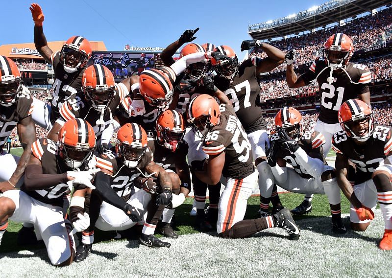 Cleveland Browns defense celebrating in Week 2 of the 2021 season