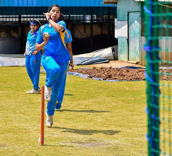Akanksha Kohli in action during a practice session