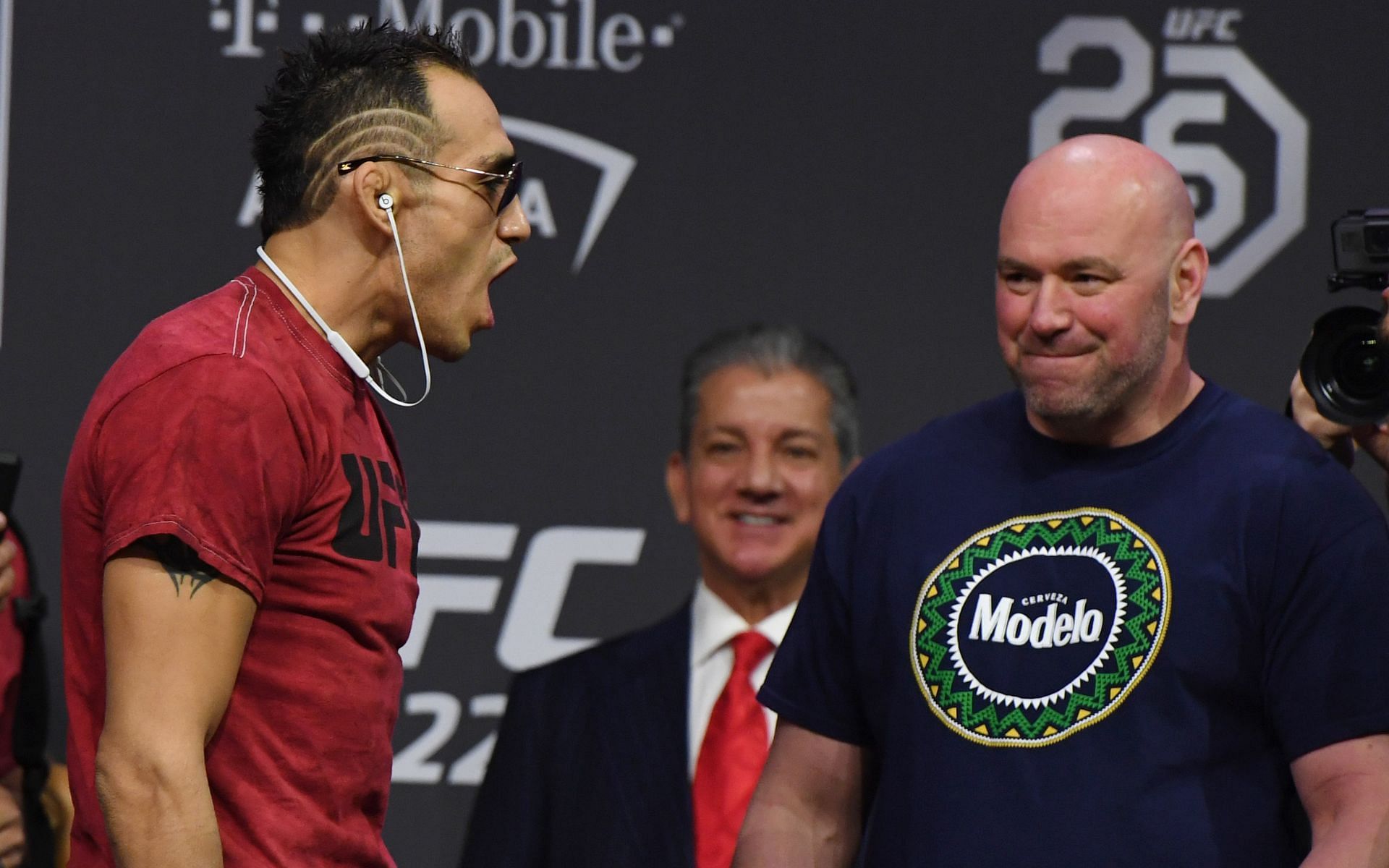 UFC president Dana White (right) and lightweight fighter Tony Ferguson (left)
