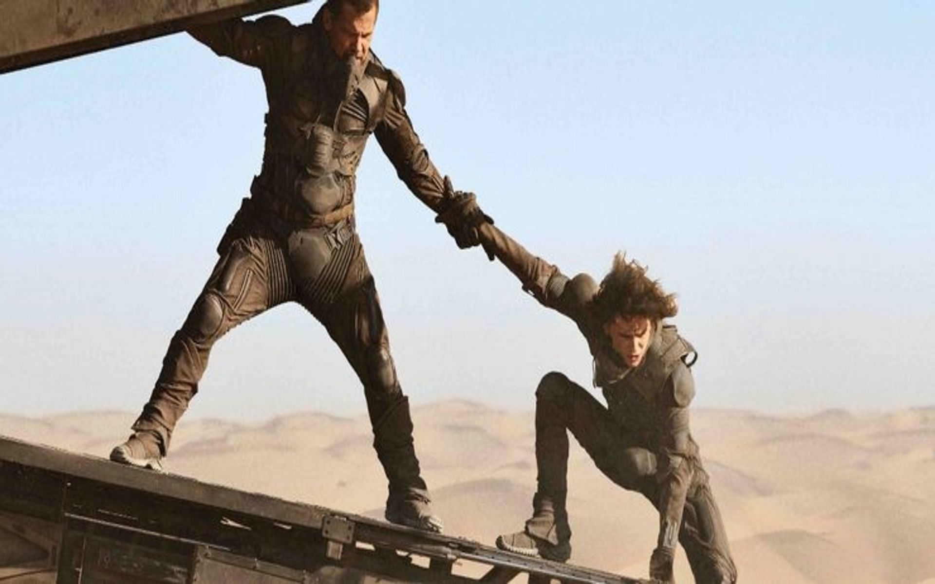 Still from Dune starring Josh Brolin and Timothee Chalamet (Image via IMDb)