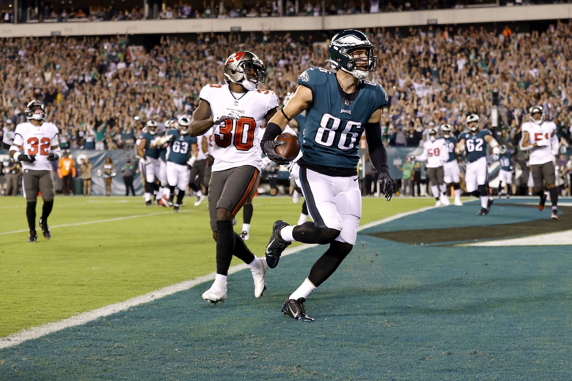 Former Philadelphia Eagles TE Zach Ertz