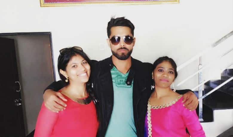 Ravindra Jadeja's Family - Father, Mother, Siblings, Wife, Daughter