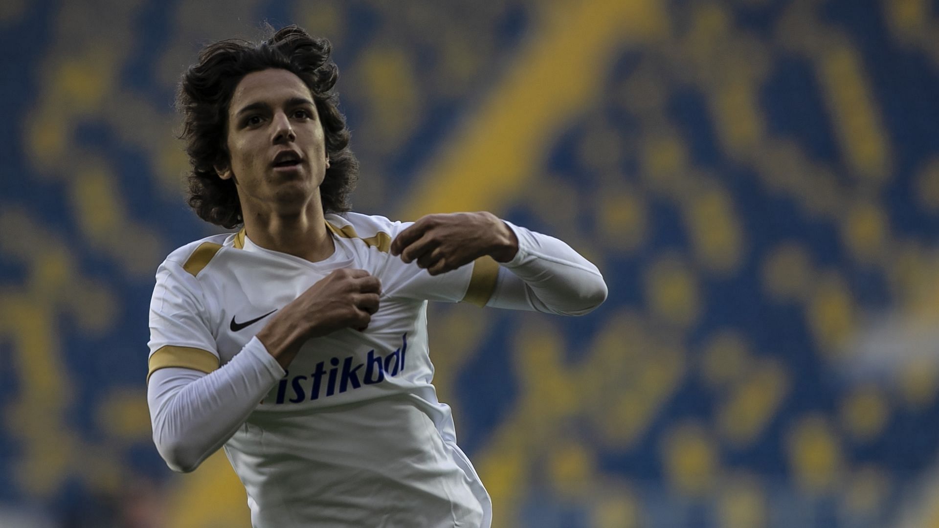 Demir has been compared with Lionel Messi (Image via Goal)