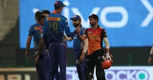 मुंबई इंडियंस के प्लेऑफ़ से बाहर होने के बाद ट्विटर पर जबरदस्त प्रतिक्रियाओं का सैलाब