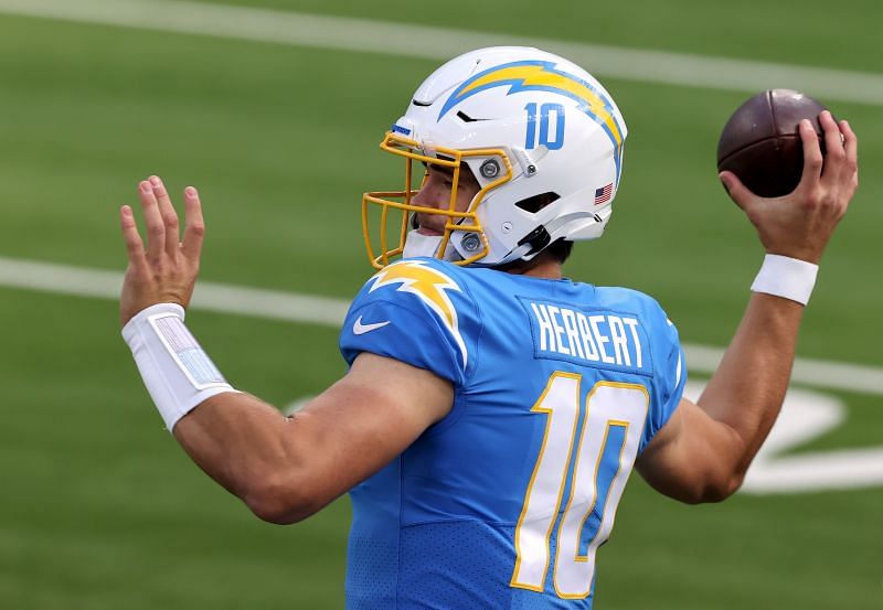 Justin Herbert playing for the Los Angeles Chargers