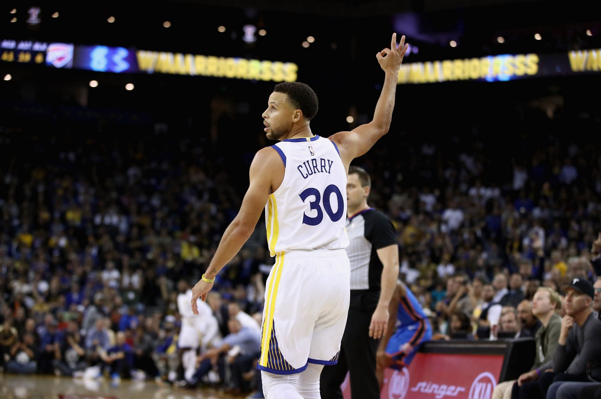 Stephen Curry of the Golden State Warriors against the OKC Thunder in the 2018-19 NBA season