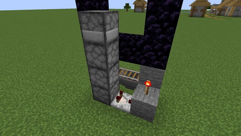 The comparator needs to be facing the same direction as shown here (Image via Minecraft)