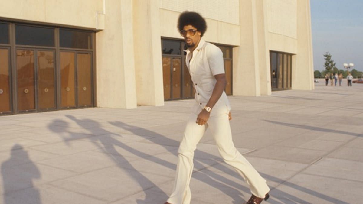 Julius Erving styling in 1976